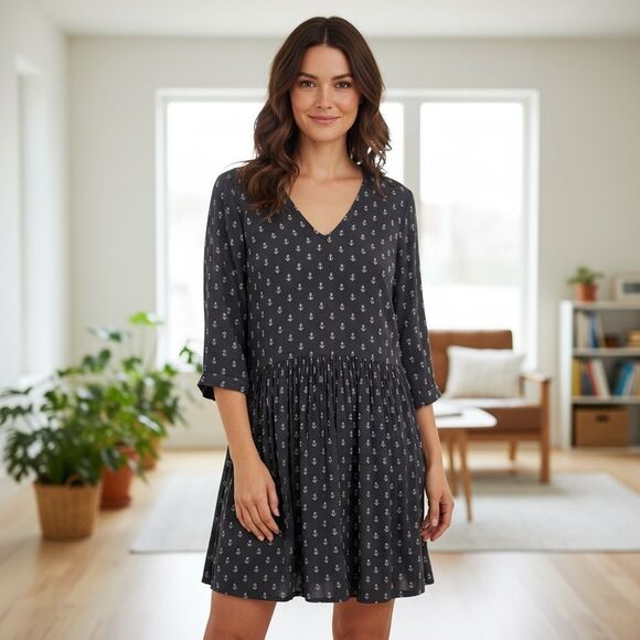 Garnett Hill Bohemian Flowy Floral Gray Casual Dress, 6 - Picture 1 of 14
